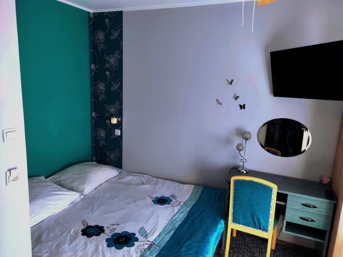 Pod Roza B&B อุสตกา ภายนอก รูปภาพ
