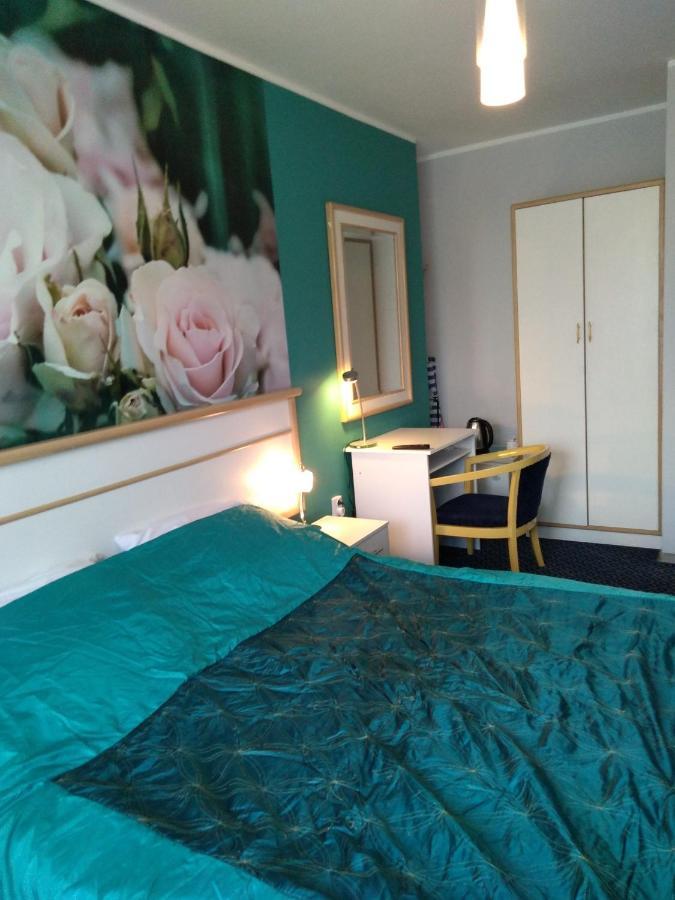 Pod Roza B&B อุสตกา ภายนอก รูปภาพ