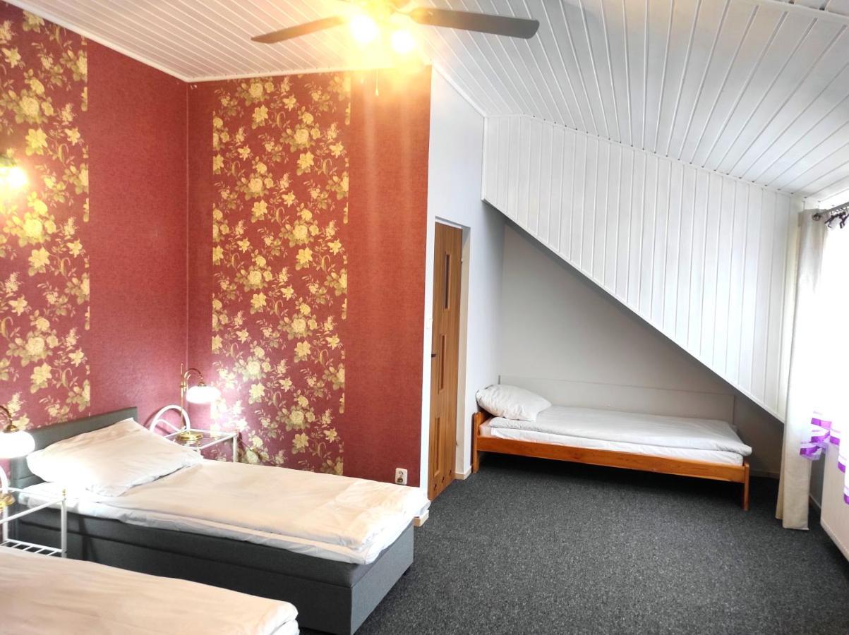 Pod Roza B&B อุสตกา ภายนอก รูปภาพ