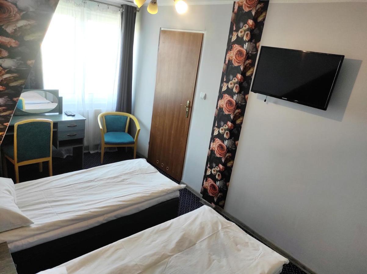 Pod Roza B&B อุสตกา ภายนอก รูปภาพ