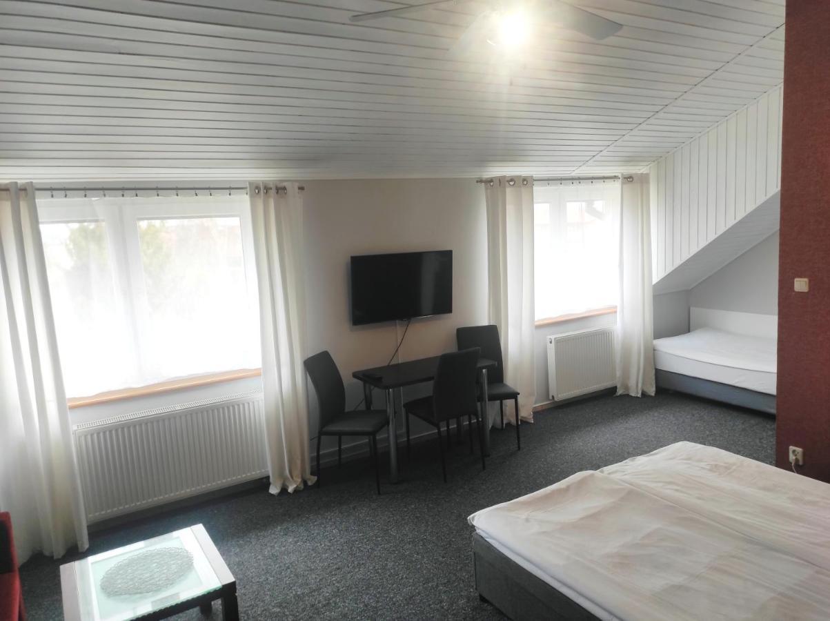 Pod Roza B&B อุสตกา ภายนอก รูปภาพ