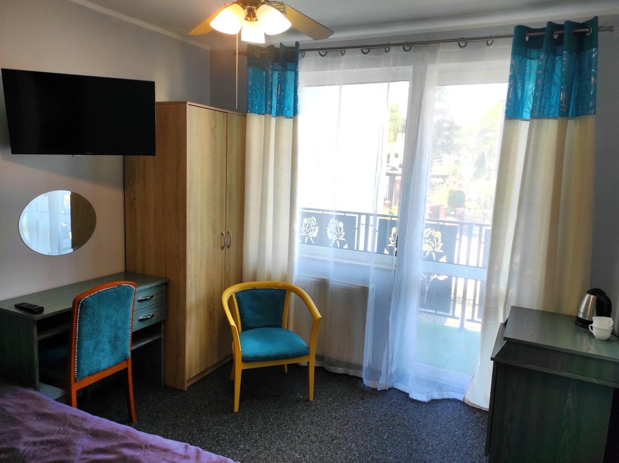 Pod Roza B&B อุสตกา ภายนอก รูปภาพ