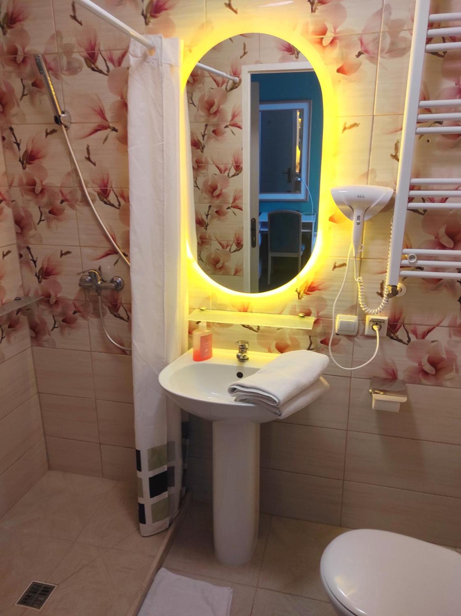 Pod Roza B&B อุสตกา ภายนอก รูปภาพ